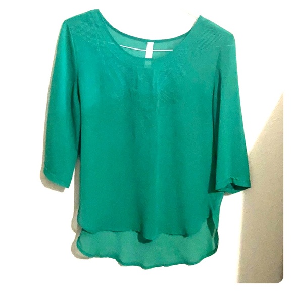 Blouse - Picture 1 of 2